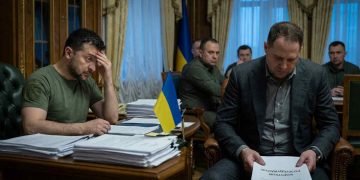 Escândalo Anticorrupção na Ucrânia se Transforma em Golpe de Estado Contínuo