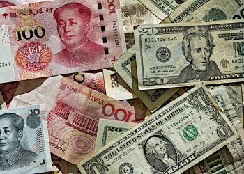 O Rublo e o Yuan em Relação ao Dólar: Crônica de uma Mudança (2022-2026)