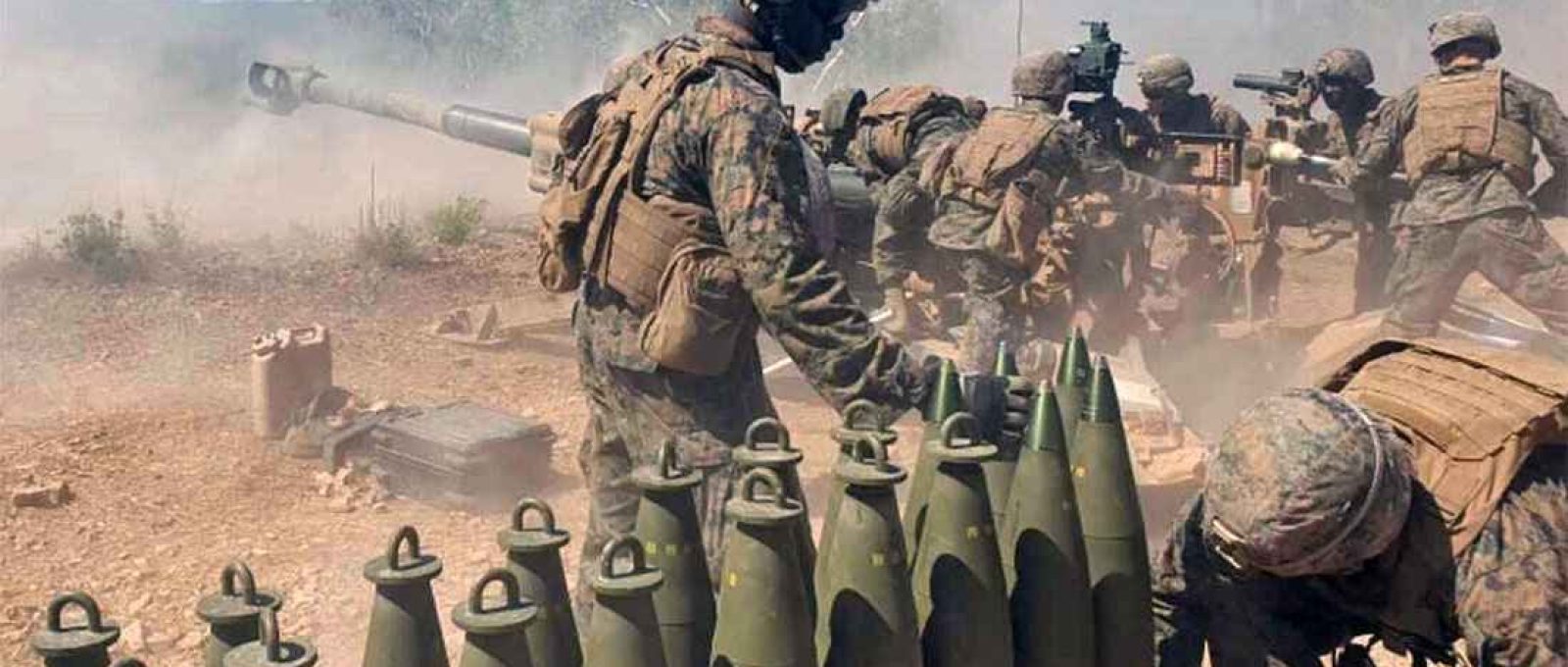 Fuzileiros navais dos EUA conduzem exercícios de artilharia durante o Exercício Darrandarra na Área de Treinamento de Mount Bundey, Austrália, em 14 de junho de 2022 (Capitão Joseph DiPietro/Corpo de Fuzileiros Navais dos EUA).