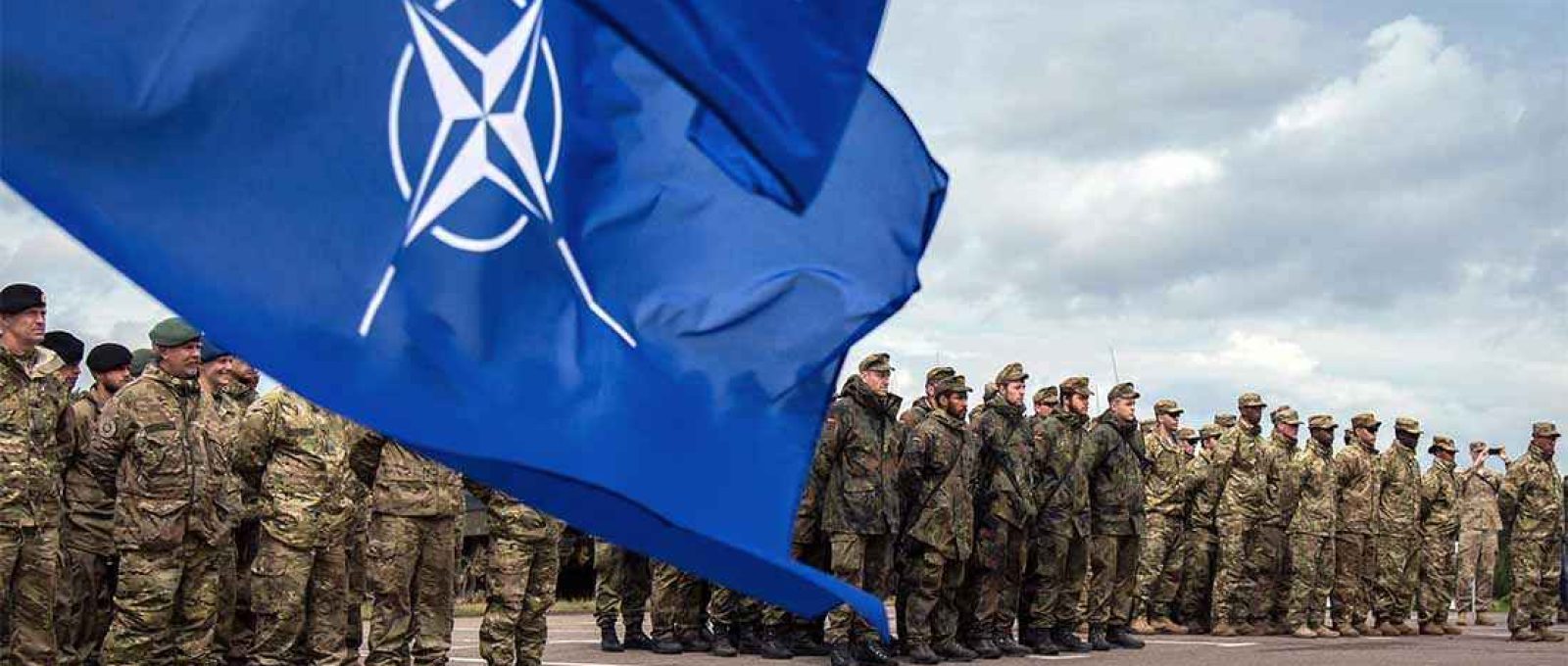 Bundesministerium der Verteidigung/Ministério da Defesa da Alemanha.