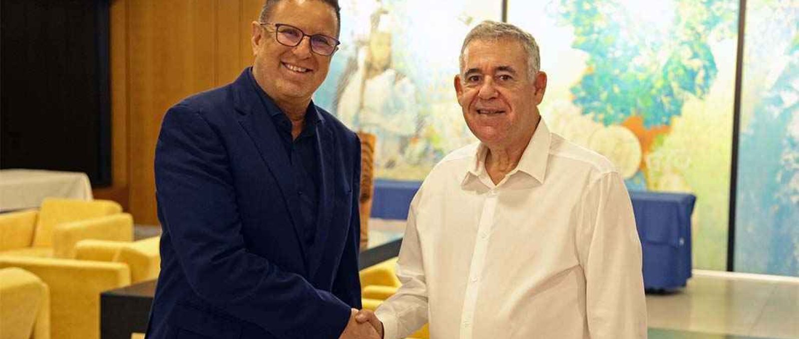 Boaz Levy, Presidente e CEO da IAI e Ran Poliakine, Fundador e Membro do Conselho de SixAI (Foto: IAI).