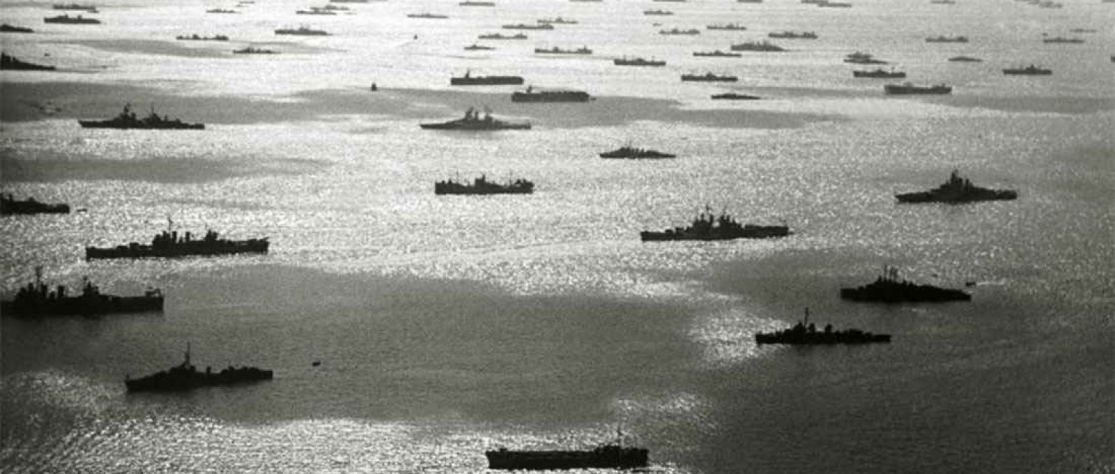 A frota dos EUA no Pacífico durante a campanha das Ilhas Marshall, 1944 (Reddit).