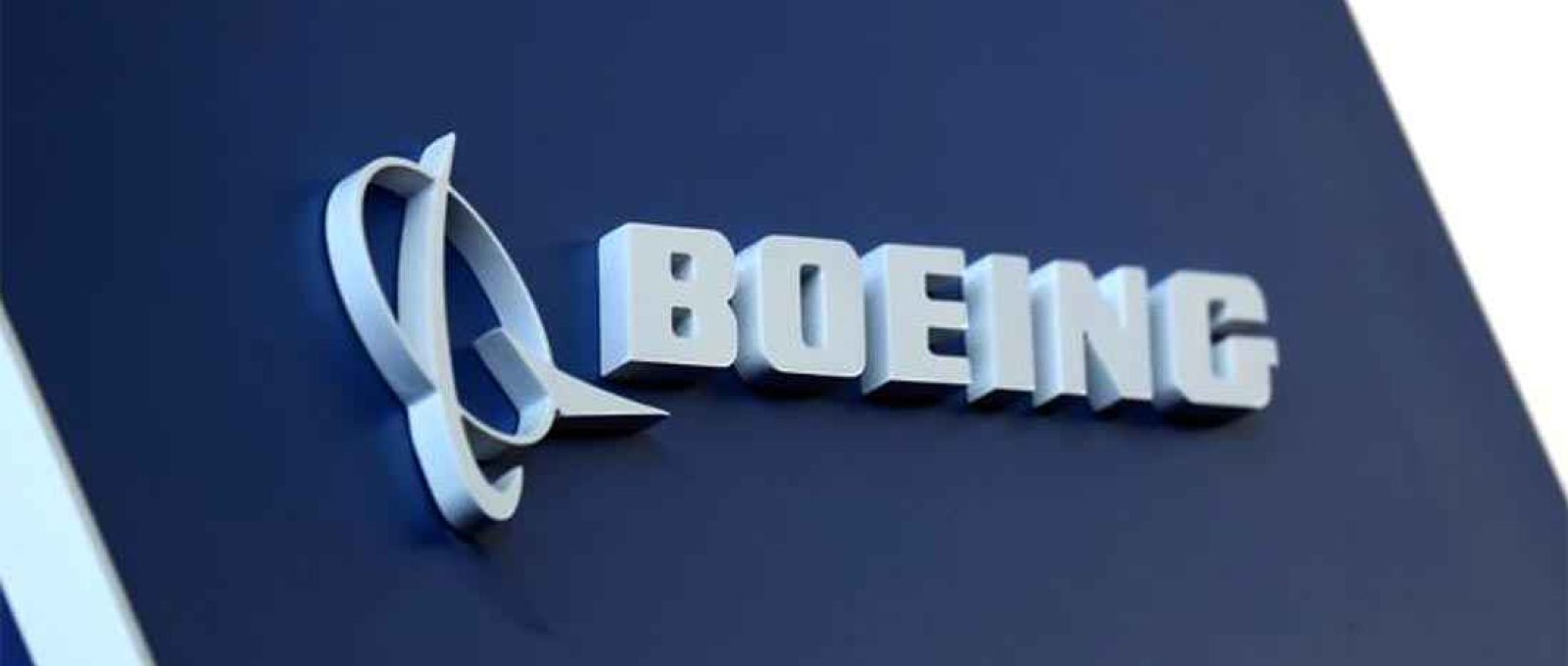 O logotipo da Boeing retratado na feira Latin American Business Aviation Conference & Exhibition (LABACE) no Aeroporto de Congonhas em São Paulo, Brasil, 14 de agosto de 2018 (Paulo Whitaker/Reuters).