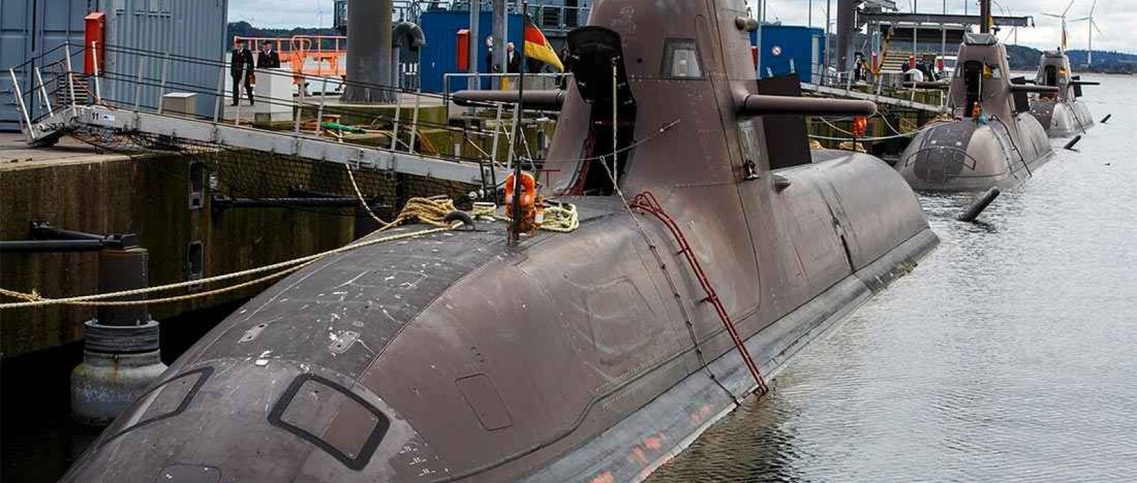 Submarinos U-33, U-34 e U-36 na base da Marinha em Eckernfoerde, Alemanha, em 2016 (Morris MacMatzen/Getty Images).