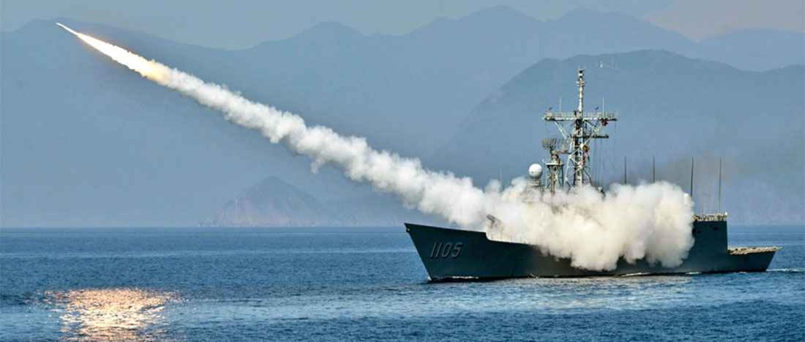 Fragata taiwanesa lança míssil fabricado nos EUA (Sam Yeh/AFP via Getty Images).