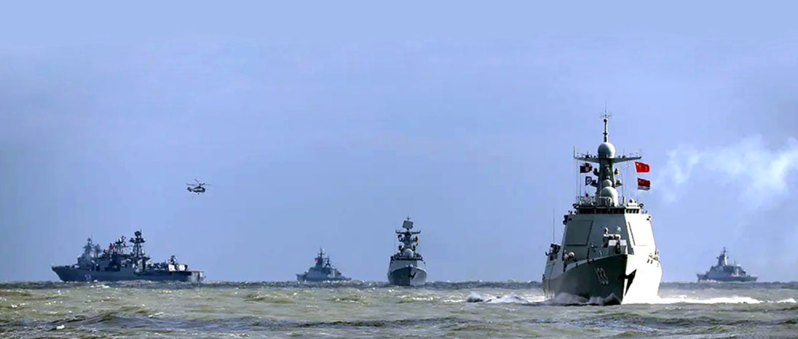 As marinhas russa e chinesa têm conduzido um número crescente de exercícios conjuntos no Pacífico (Xu Wei/Alamy).