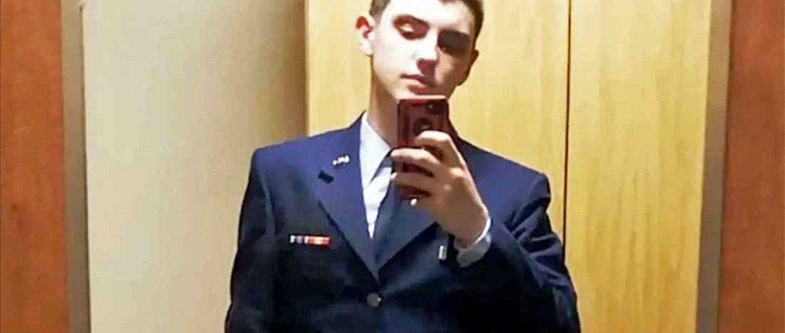 Jack Teixeira, 21 anos, da Guarda Aérea Nacional de Massachusetts, acusado de vazar documentos militares norte-americanos altamente confidenciais (Facebook).