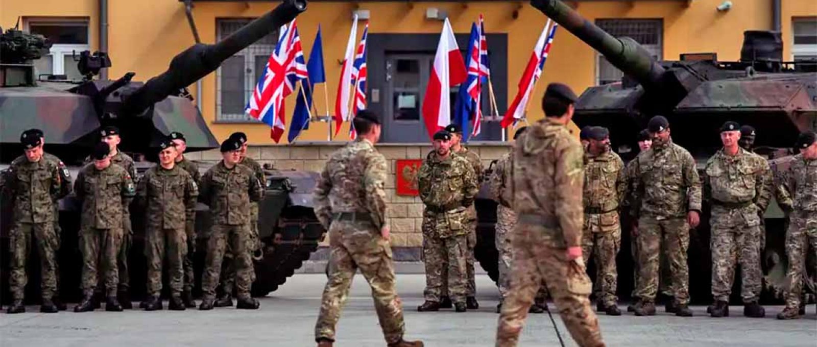 Militares britânicos na base da Brigada Blindada de Varsóvia, na Polônia (Aleksandra Szmigiel/Reuters).