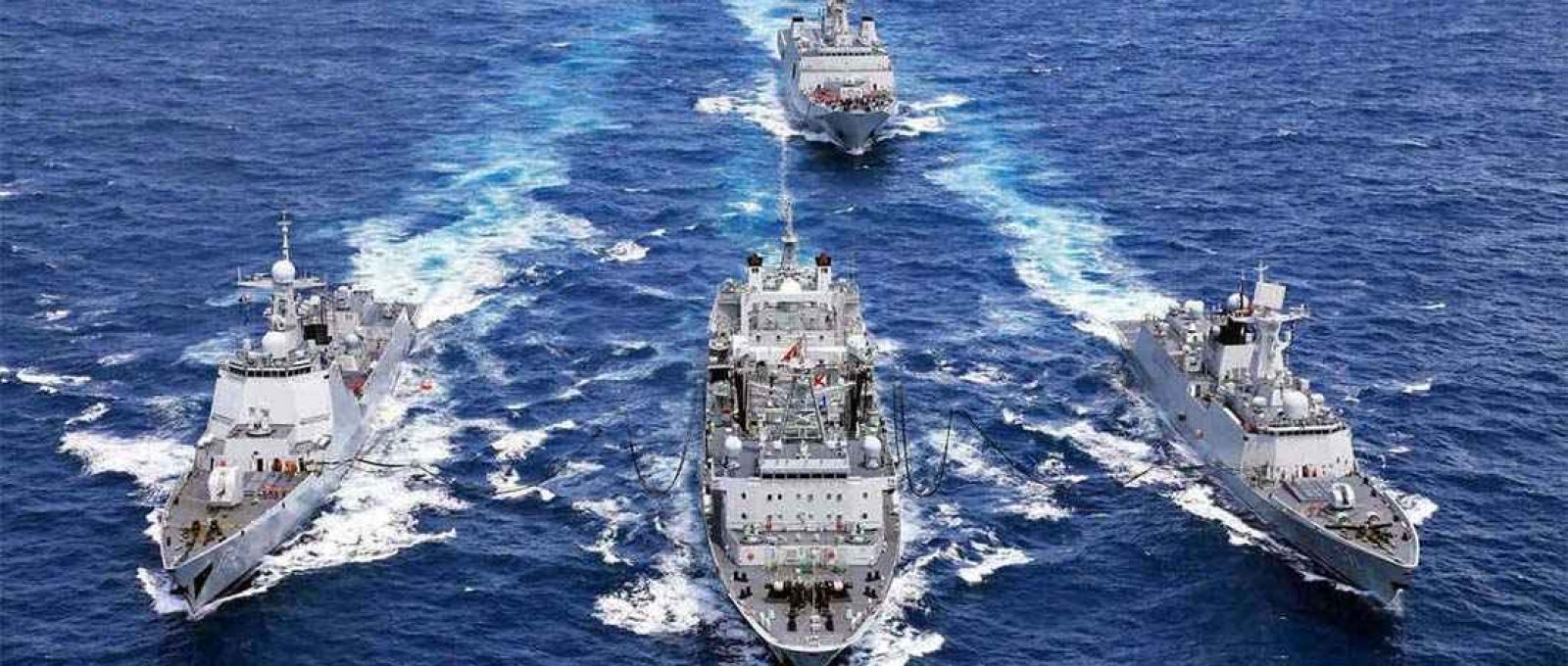 Forças navais do Irã, Rússia e China realizaram exercícios conjuntos em grande escala na parte norte do Oceano Índico no início de 2023 (Agência de notícias IRNA).