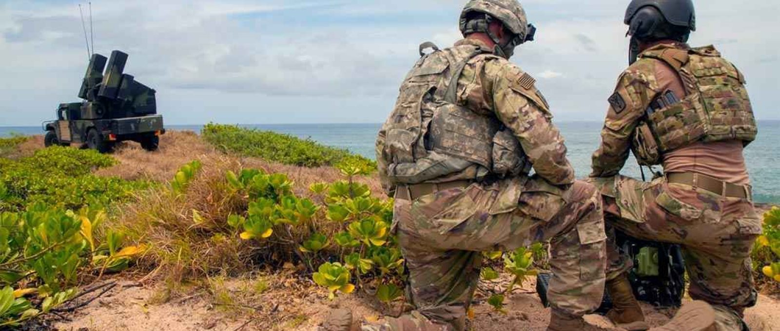 O Exército quer ter certeza de que seus próximos sistemas de guerra eletrônica possam apoiar as forças através das vastas distâncias marítimas da região Indo-Pacífico (Foto: Claudio Tejada/US Army).