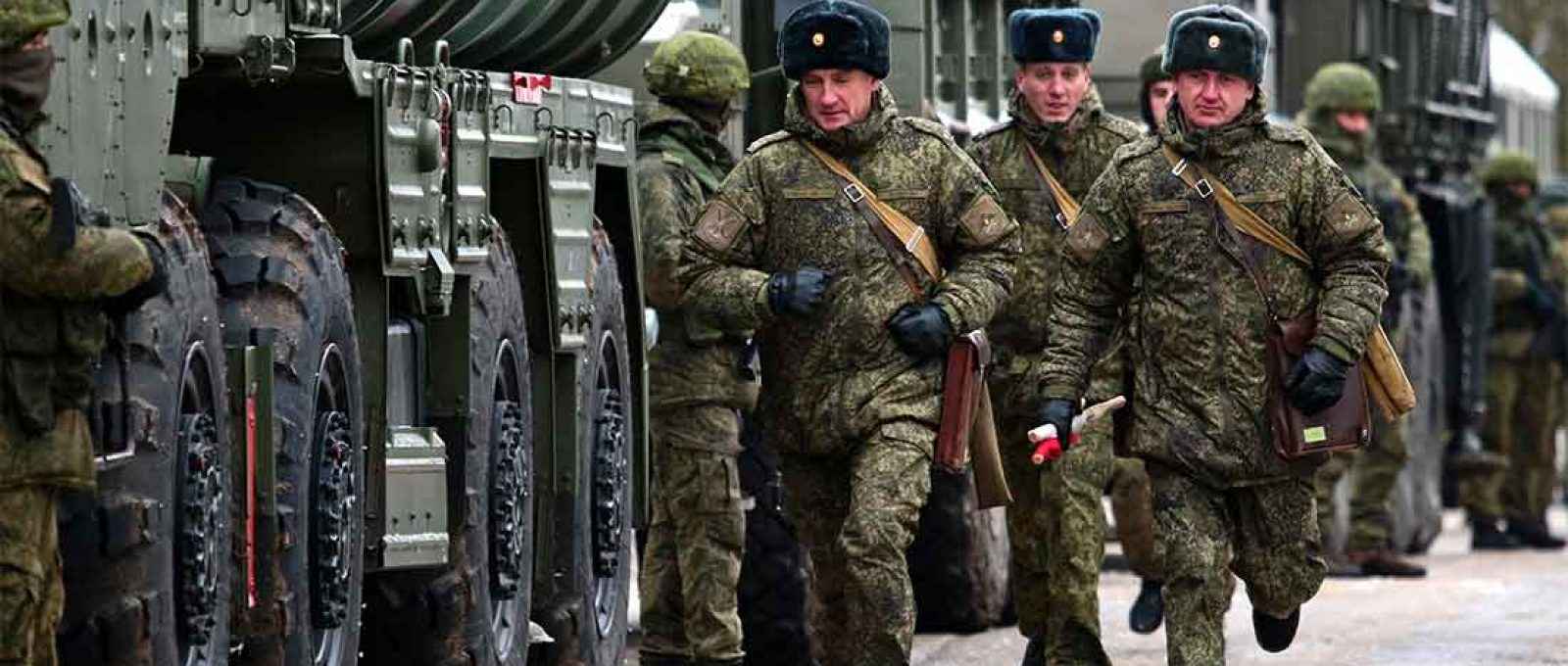 Tropas da Rússia na fronteira com a Ucrânia (Foto: Getty).