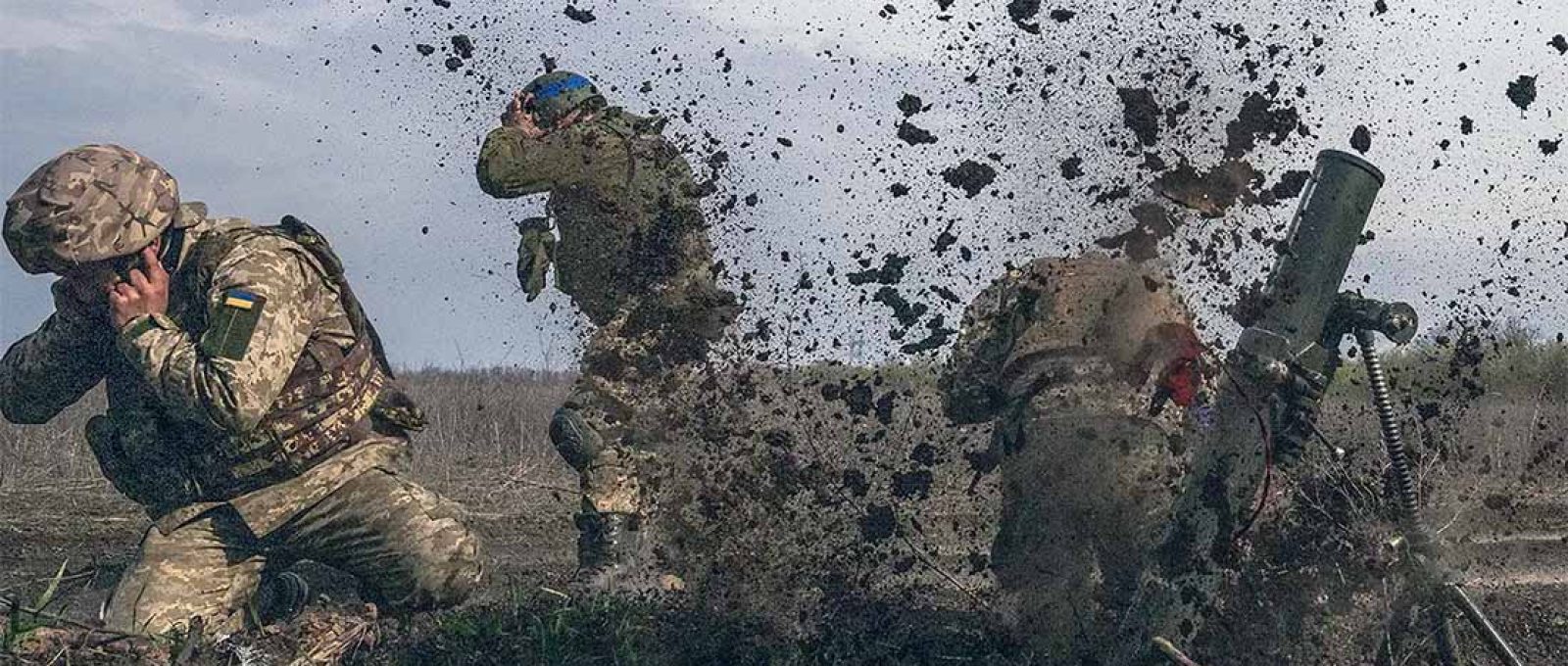 Soldados ucranianos operam perto de Ugledar, Donetsk, em abril de 2023 (Muhammed Enes Yildirim/Agência Anadolu via Getty Images).