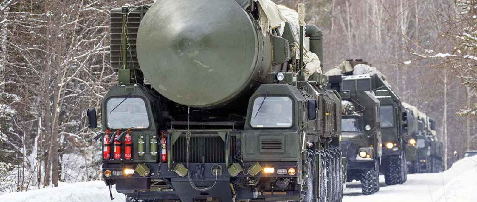Transportador-montador-lançador RS-24 Yars (CSIS Missile Defense Project).